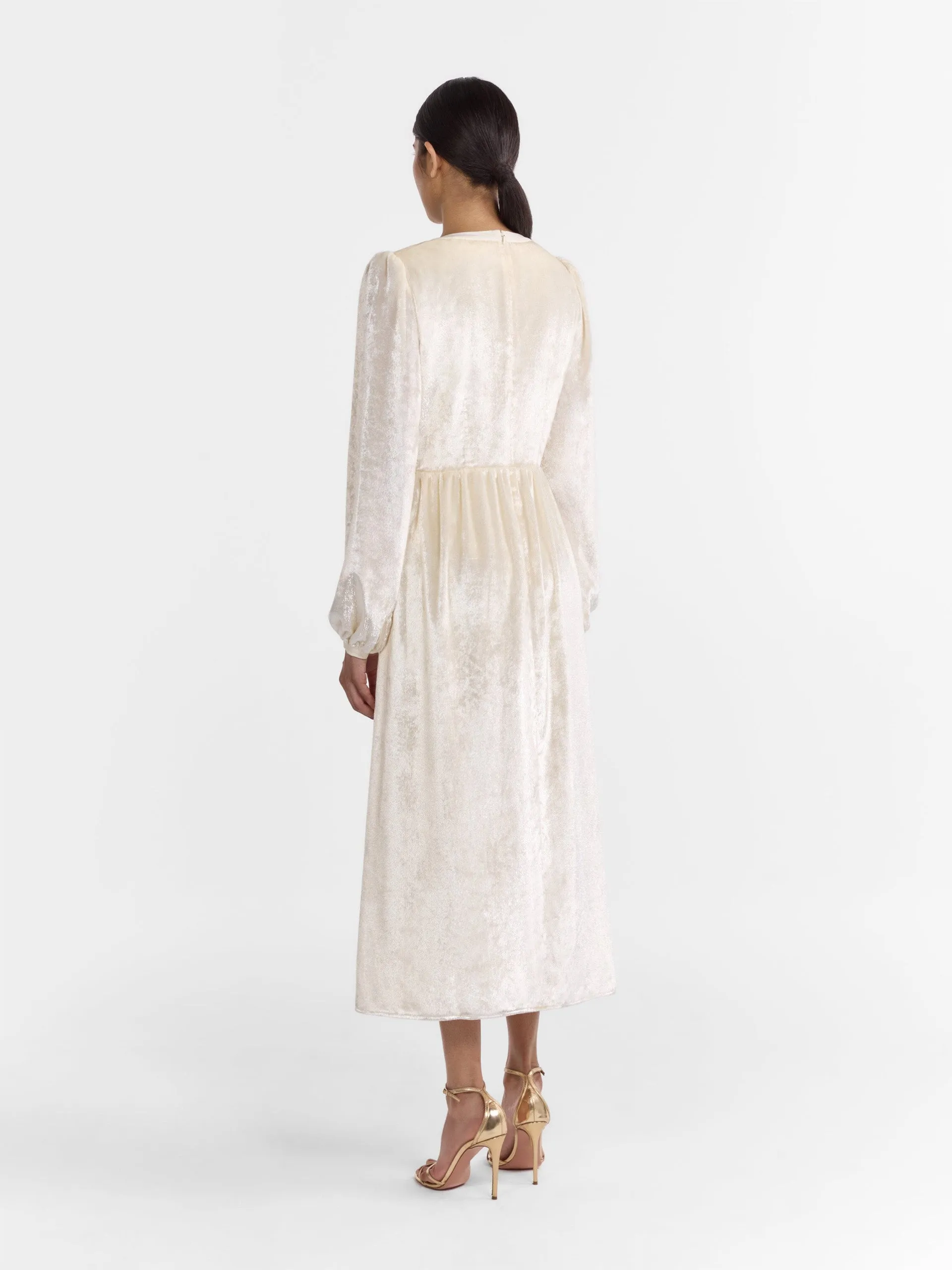 Camille bows dress in tusk pearl stars